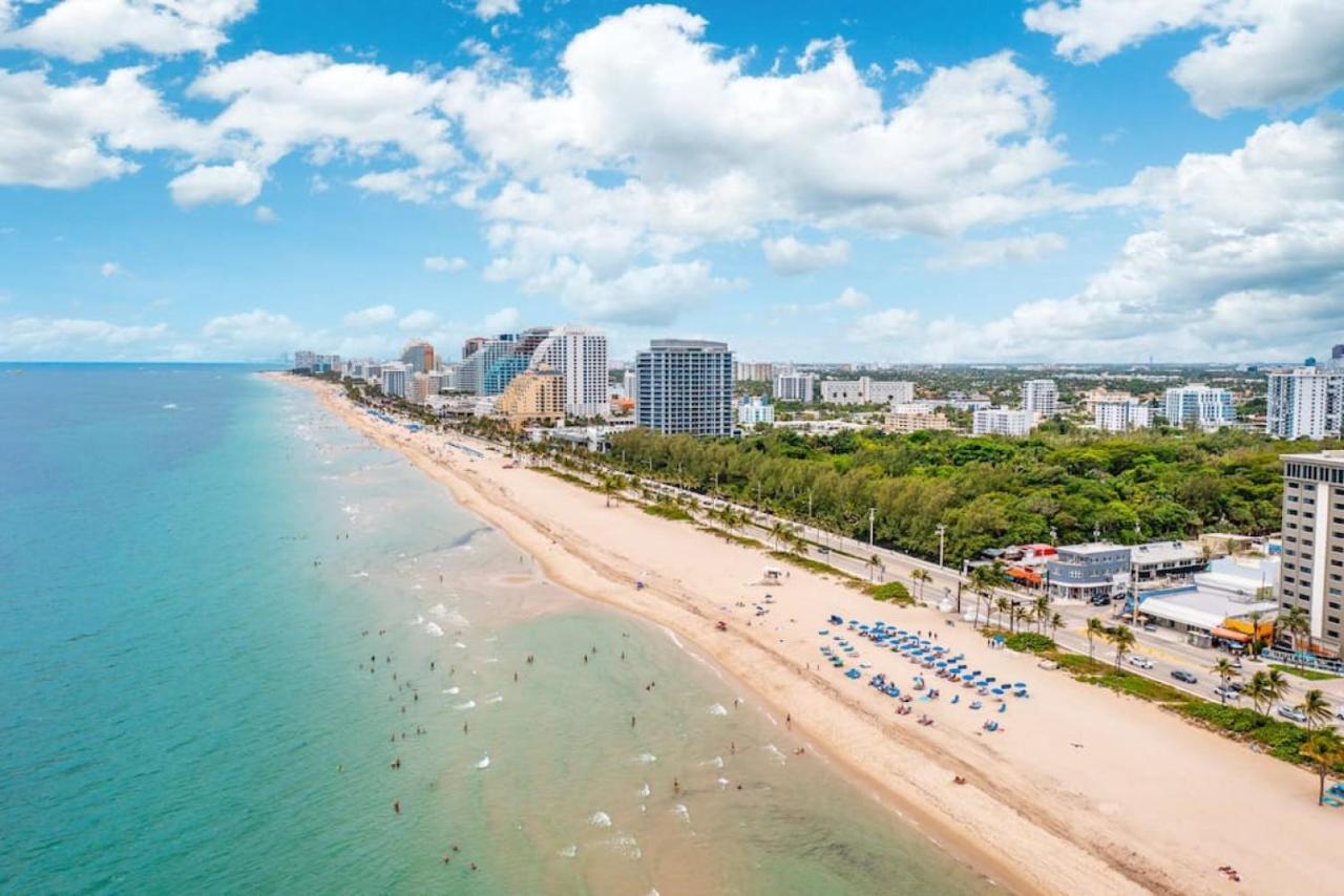 The Purple Pelican Beachfront With Ocean Balcony Unit 1 ฟอร์ต ลอเดอร์เดล ภายนอก รูปภาพ