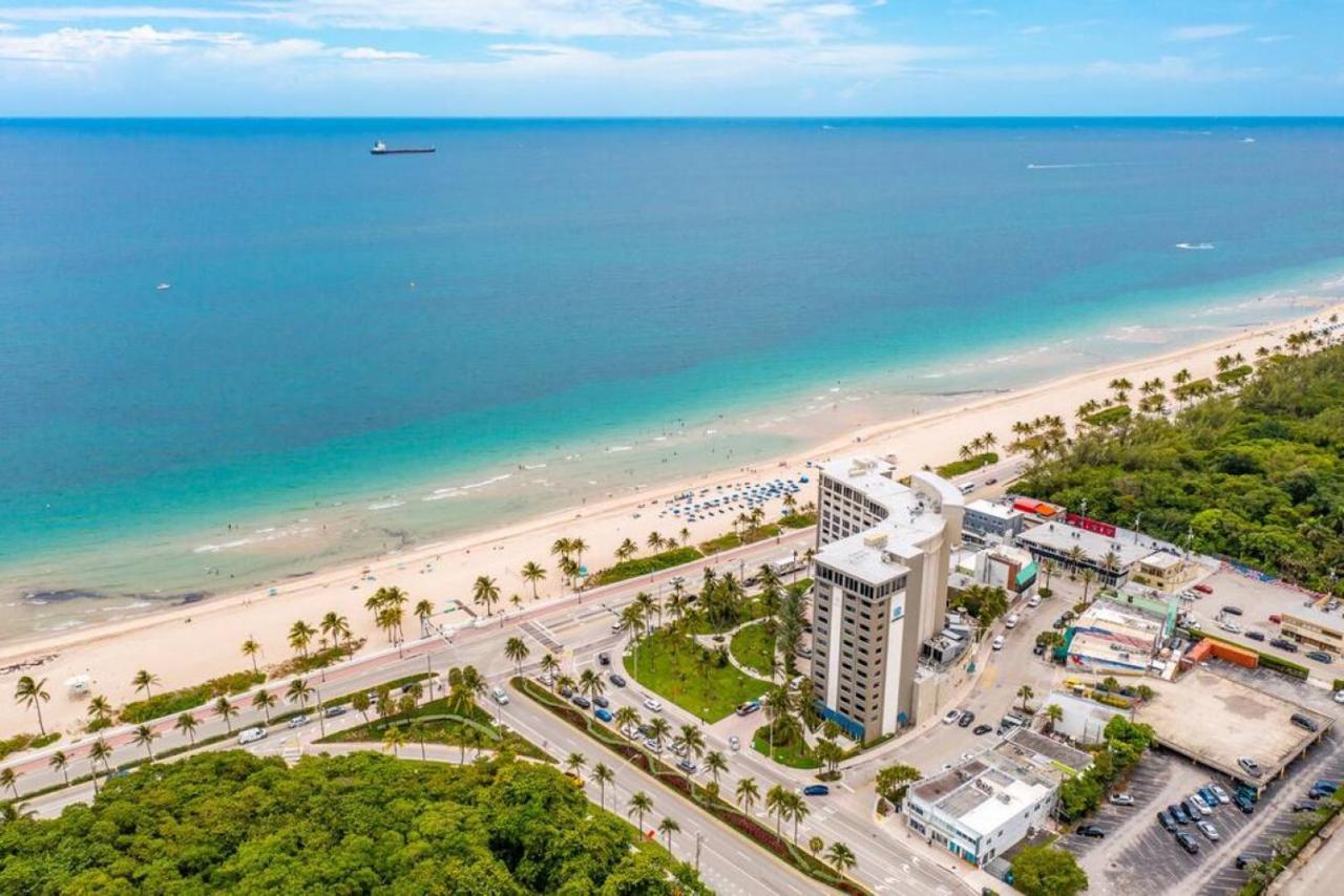 The Purple Pelican Beachfront With Ocean Balcony Unit 1 ฟอร์ต ลอเดอร์เดล ภายนอก รูปภาพ